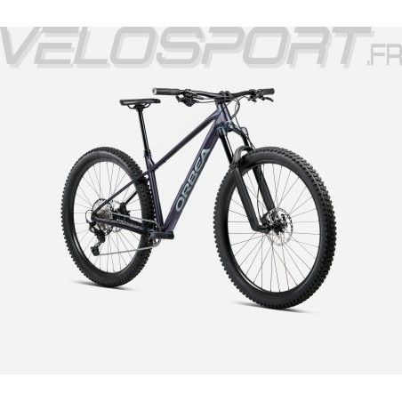 Laufey  H10 2025