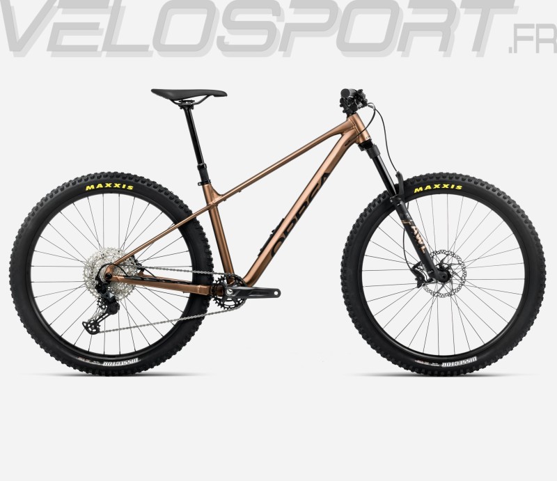 Laufey H10 2026