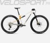 Oiz M30 2026