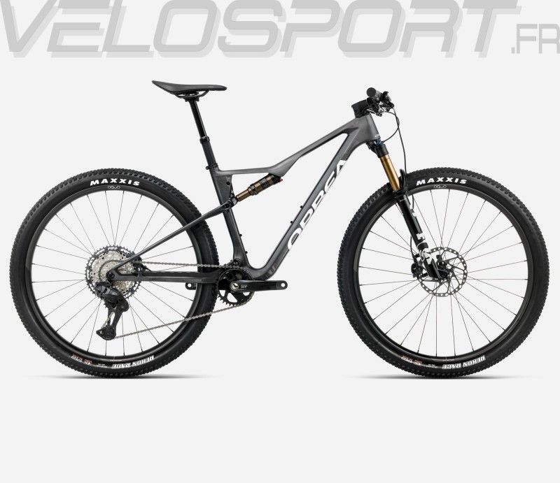 Oiz M10 2026