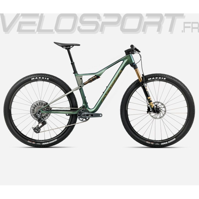 Oiz M10 AXS 2026