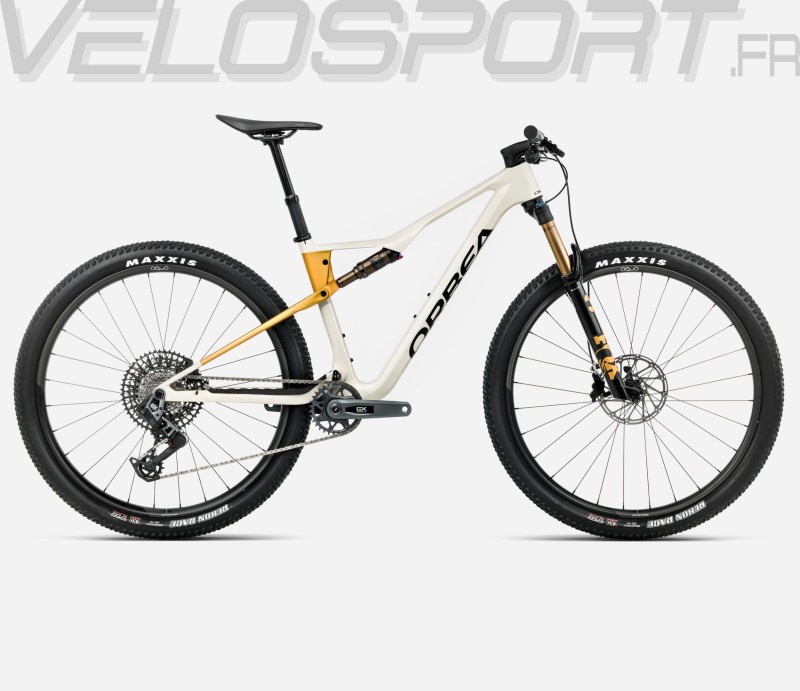 Oiz M10 AXS 2025