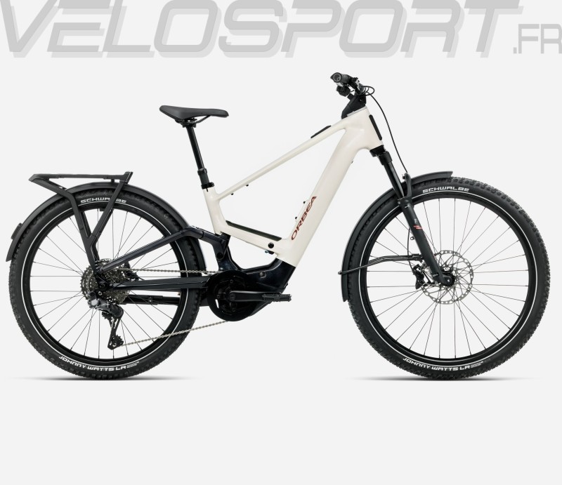MUGA 20
