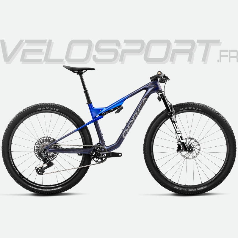 Carbon - Blue
