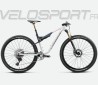 White - Carbon